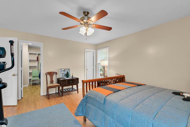 437 Cresthaven Drive, Boiling Springs, SC 29316