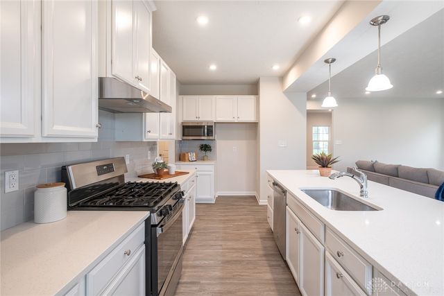 3729 Oak Creek Drive, Sugarcreek Twp, OH 45440