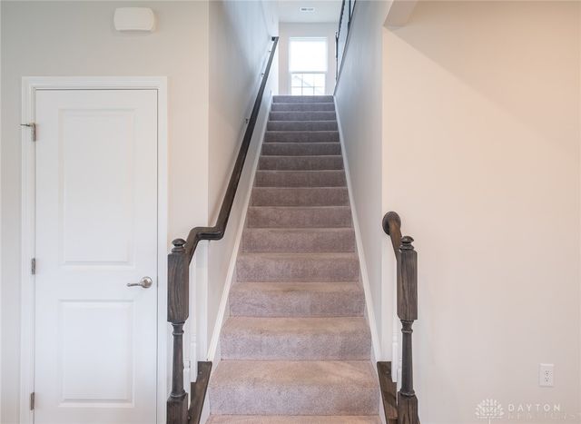 3729 Oak Creek Drive, Sugarcreek Twp, OH 45440