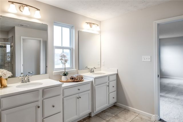 3729 Oak Creek Drive, Sugarcreek Twp, OH 45440