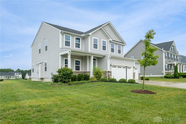 3729 Oak Creek Drive, Sugarcreek Twp, OH 45440