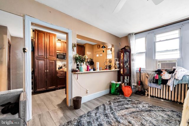 7517 PARKVIEW RD, Upper Darby, PA 19082