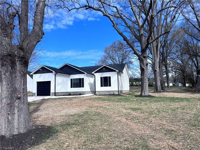 510 Dale Street, Archdale, NC 27263