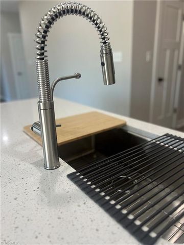 510 Dale Street, Archdale, NC 27263