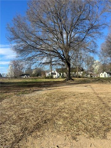 510 Dale Street, Archdale, NC 27263