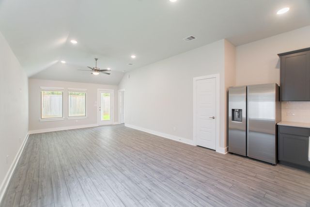 10696 Wild Chives, Conroe, TX 77385