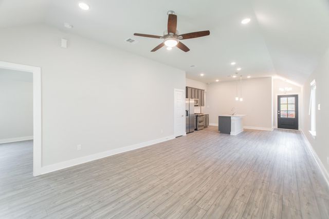 10696 Wild Chives, Conroe, TX 77385