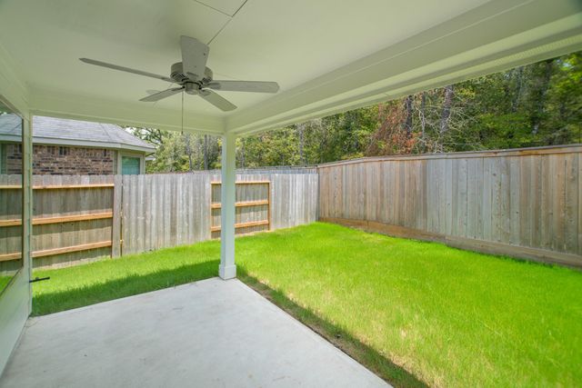10696 Wild Chives, Conroe, TX 77385