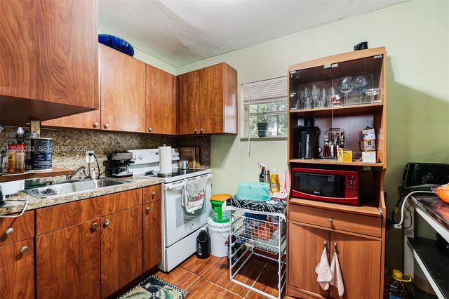 578 NW 97th Street, Miami, FL 33150
