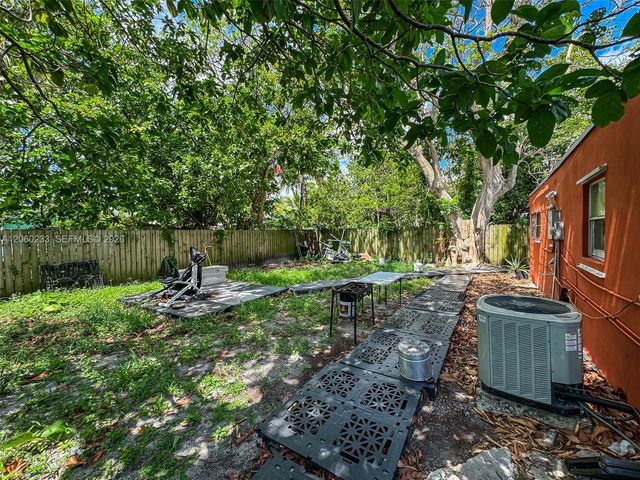 578 NW 97th Street, Miami, FL 33150