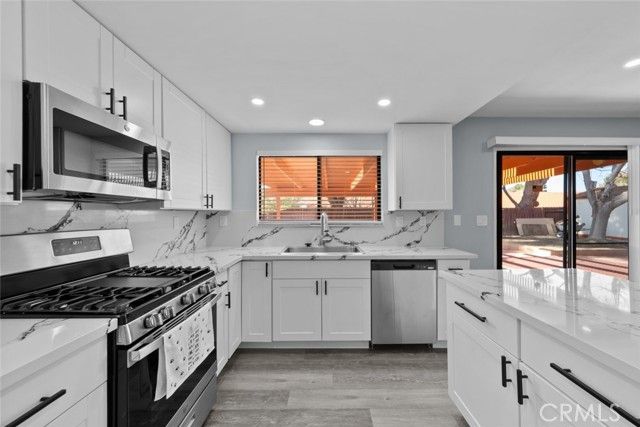 43203 27th Street, Lancaster, CA 93536