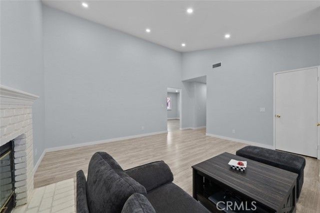 43203 27th Street, Lancaster, CA 93536