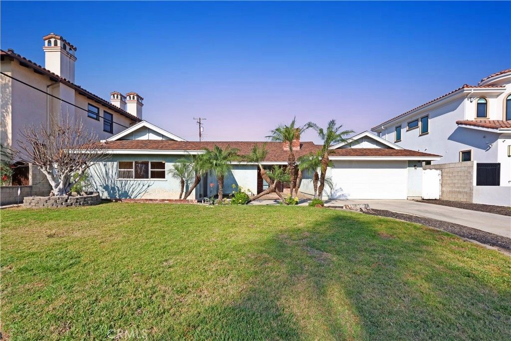 Image 2 of property listing at 10055 Mattock, Downey, CA 90240