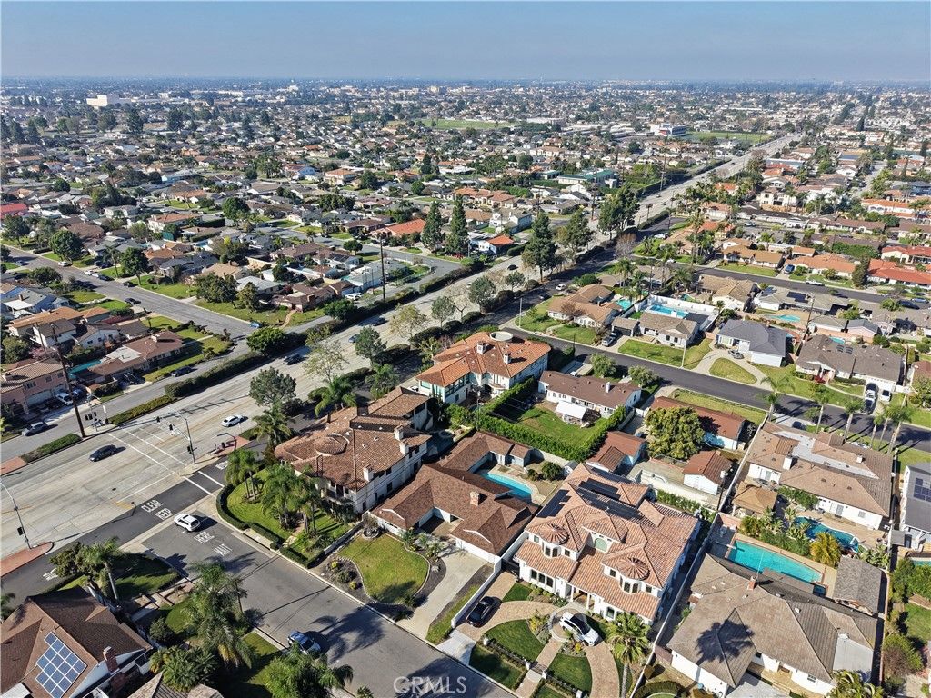 Image 47 of property listing at 10055 Mattock, Downey, CA 90240