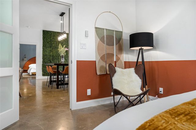 849 W Live Oak ST, Fredericksburg, TX 78624