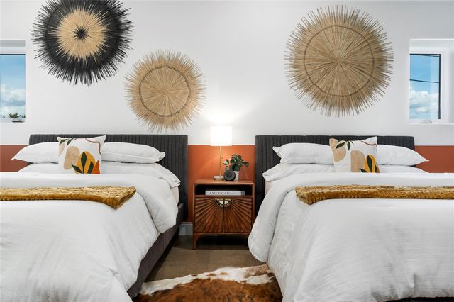 849 W Live Oak ST, Fredericksburg, TX 78624