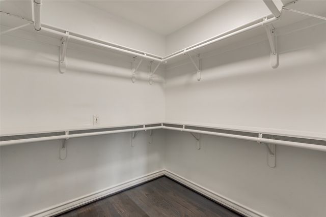 5042 W University Boulevard, Dallas, TX 75209