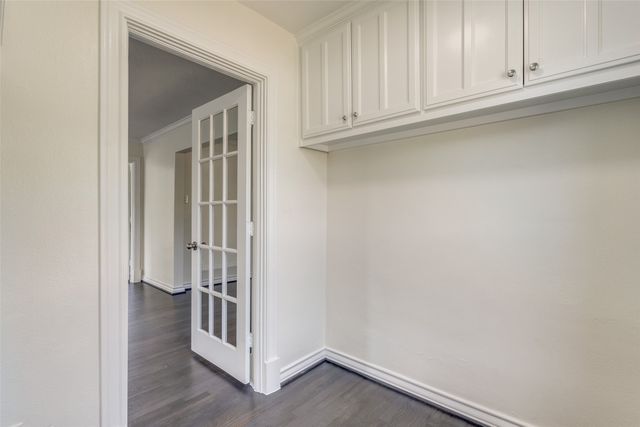 5042 W University Boulevard, Dallas, TX 75209