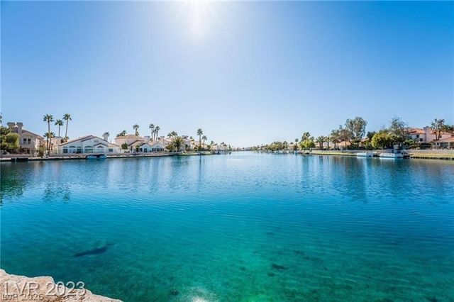 3151 Soaring Gulls Drive 1159, Las Vegas, NV 89128