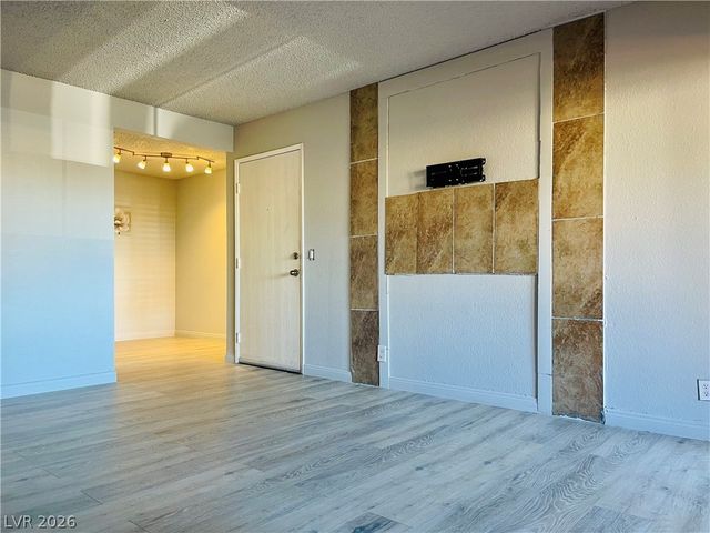 3151 Soaring Gulls Drive 1159, Las Vegas, NV 89128