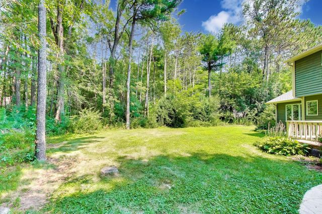 4010 Terry Avenue, Crystal Lake, IL 60014