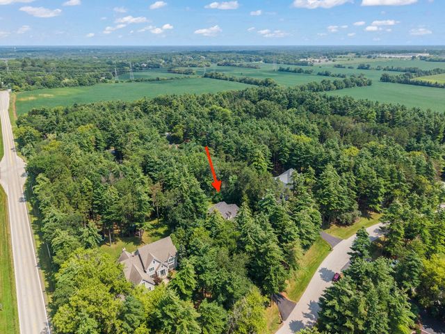 4010 Terry Avenue, Crystal Lake, IL 60014