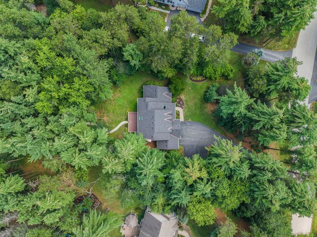 4010 Terry Avenue, Crystal Lake, IL 60014