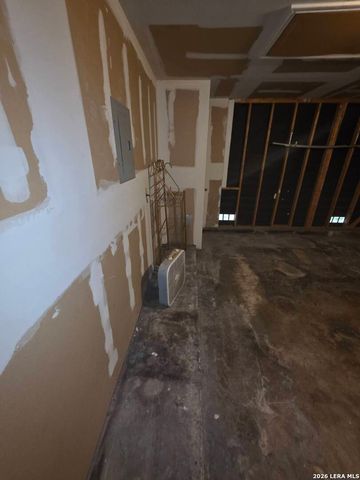 8517 Coppersky, Converse, TX 78109