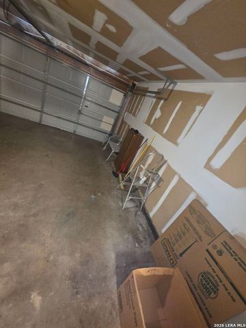 8517 Coppersky, Converse, TX 78109