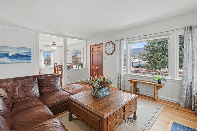 811 Farragut Avenue, Colorado Springs, CO 80909