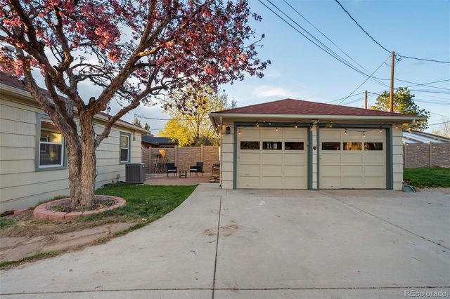 811 Farragut Avenue, Colorado Springs, CO 80909