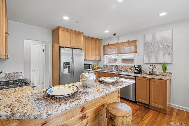 811 Farragut Avenue, Colorado Springs, CO 80909