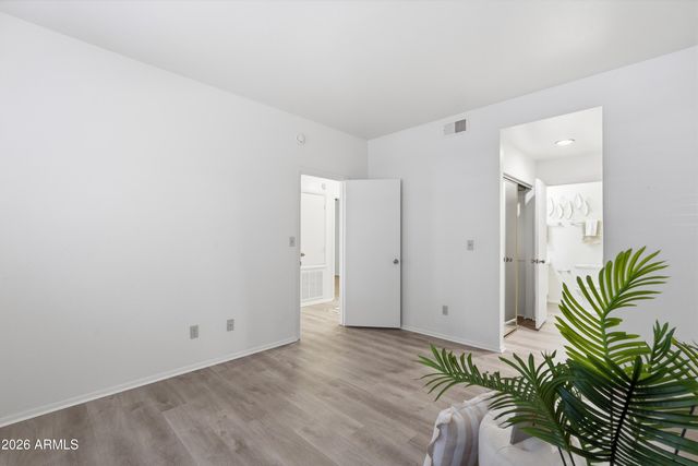 930 N MESA Drive 1063, Mesa, AZ 85201