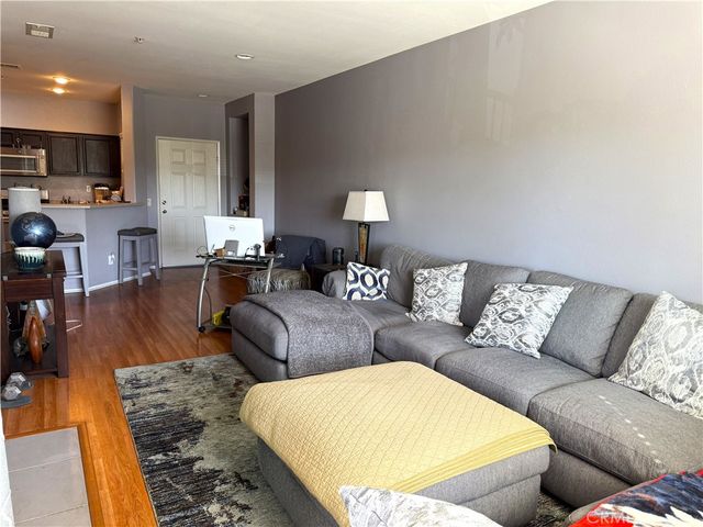 26408 Arboretum 2706, Murrieta, CA 92563