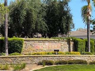 26408 Arboretum 2706, Murrieta, CA 92563