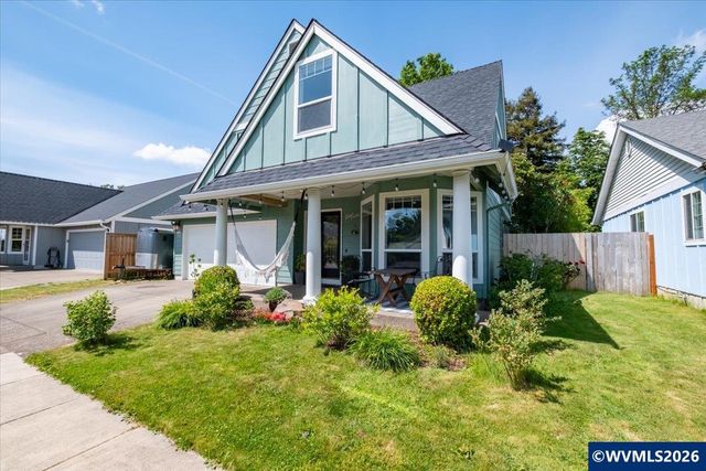 2649 21st Av SE, Albany, OR 97322