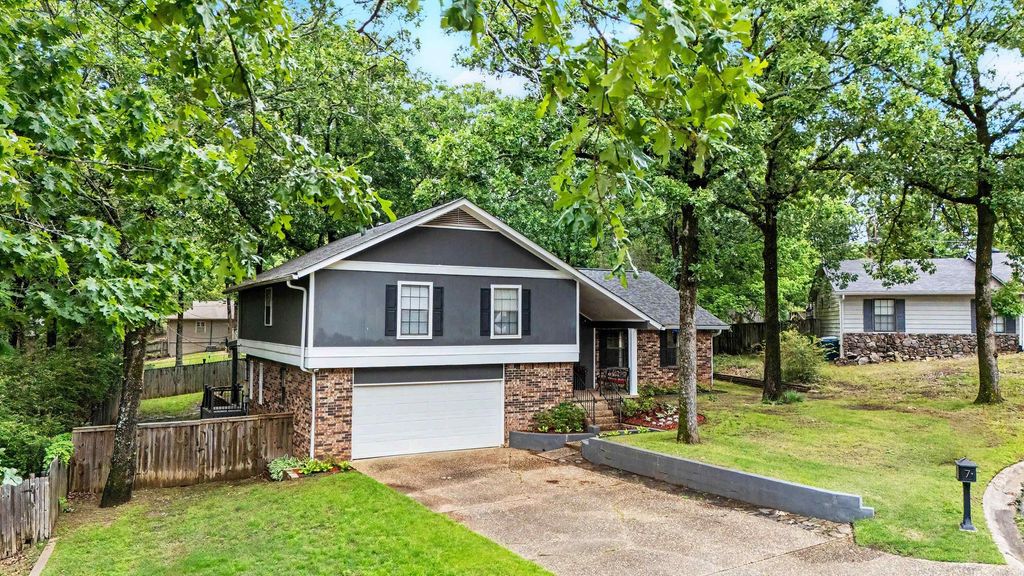 7 Amber Court, Little Rock, AR 72212