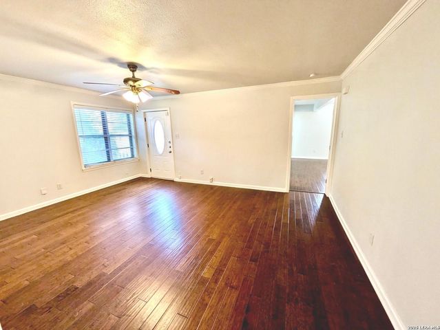 304 E Mistletoe, San Antonio, TX 78212
