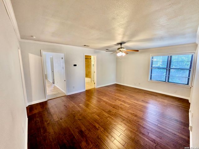 304 E Mistletoe, San Antonio, TX 78212