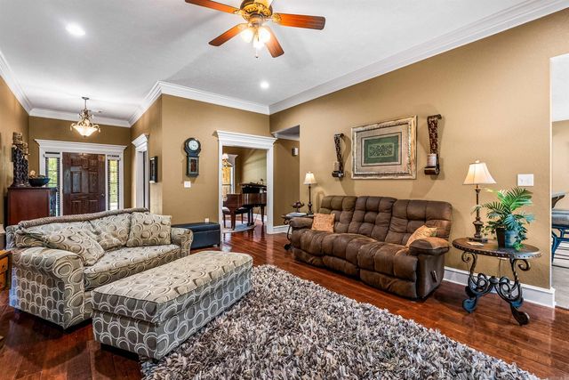 28 Place Lane, Greenbrier, AR 72058