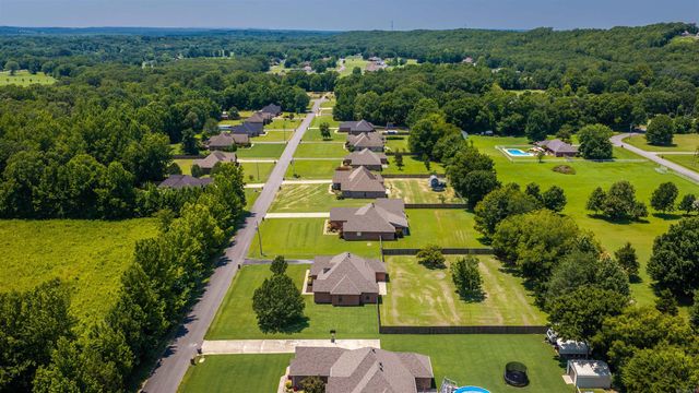 28 Place Lane, Greenbrier, AR 72058