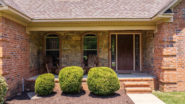 28 Place Lane, Greenbrier, AR 72058