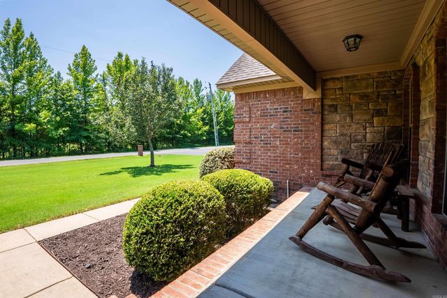 28 Place Lane, Greenbrier, AR 72058