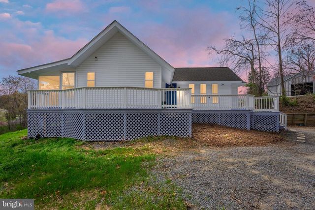 161 N ANNA DR, Louisa, VA 23093