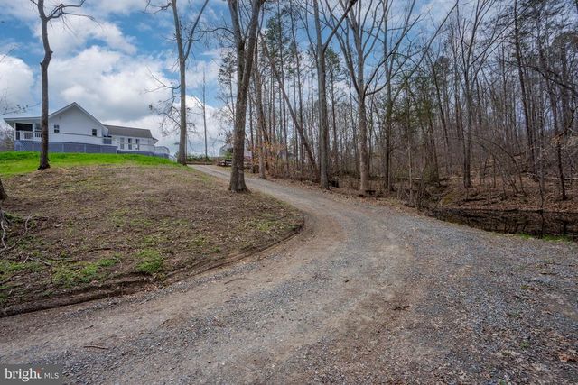 161 N ANNA DR, Louisa, VA 23093