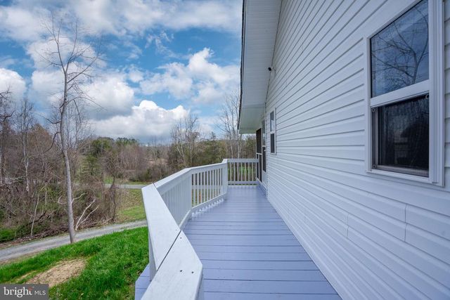 161 N ANNA DR, Louisa, VA 23093