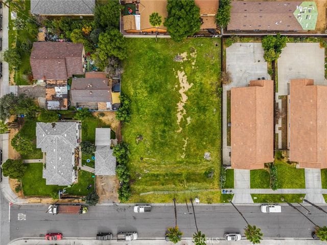 1871 10th, Riverside, CA 92507