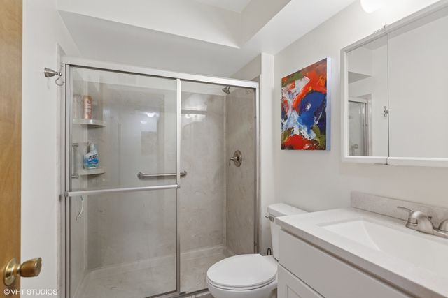 10720 W Cermak Road, Westchester, IL 60154