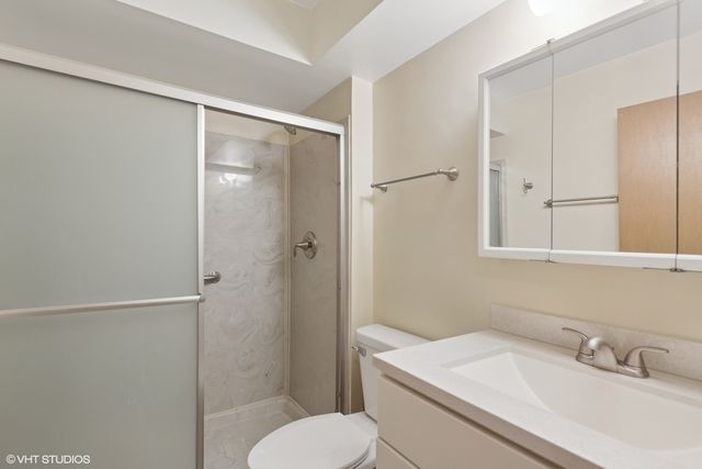 10720 W Cermak Road, Westchester, IL 60154