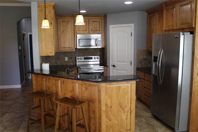 9204 Parkview Circle, Tolar, TX 76476